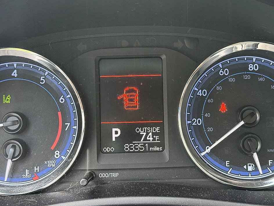 Used 2018 Toyota Corolla L FWD image 10