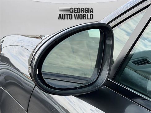 Used 2021 Porsche Macan S image 15