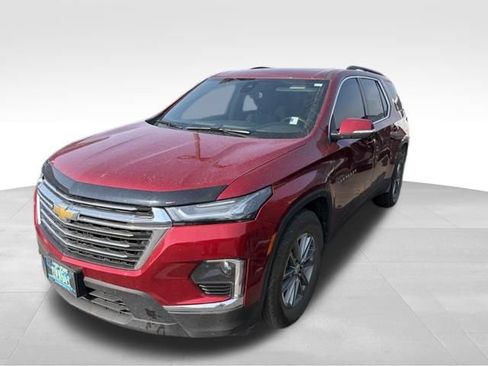 Used 2023 Chevrolet Traverse LT AWD/4WD image 1
