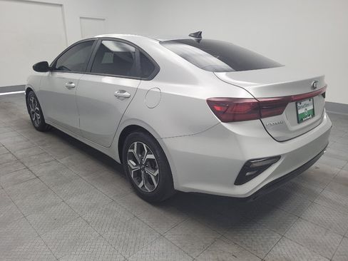 Used 2019 Kia Forte LXS FWD image 3