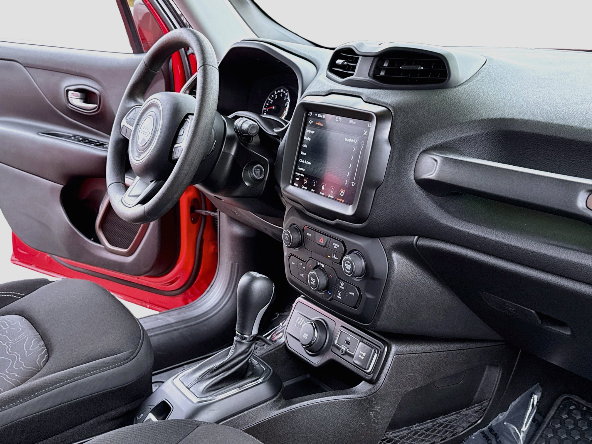 Used 2023 Jeep Renegade Latitude AWD/4WD image 15