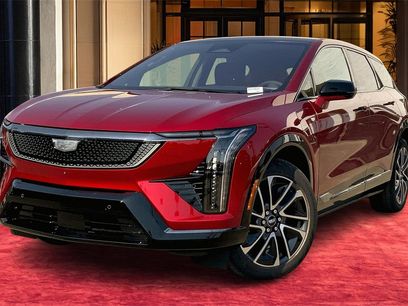New 2025 Cadillac Optiq Sport 2