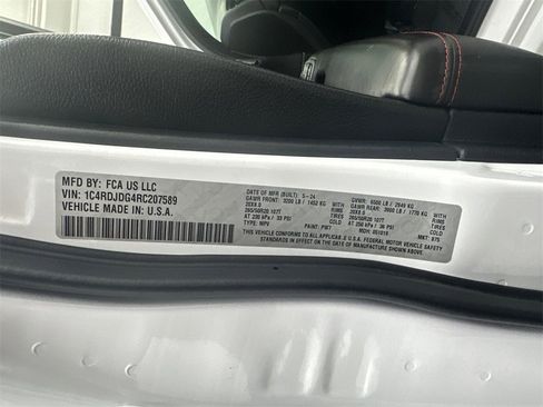 Used 2024 Dodge Durango GT image 35