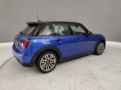 Used 2025 MINI Cooper S image 6