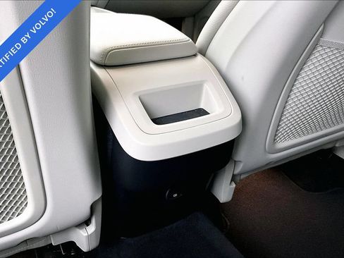 Used 2023 Volvo XC60 B5 Plus w/ Protection Package Premier FWD image 28