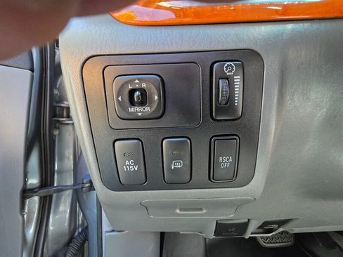 Used 2004 Lexus GX 470 AWD/4WD image 40