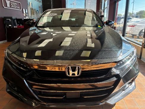 Used 2022 Honda Accord Sport Special Edition image 5