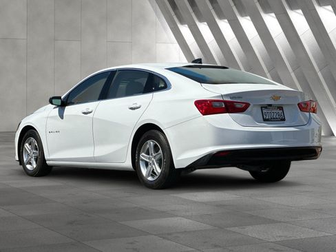 Used 2023 Chevrolet Malibu LS FWD image 6
