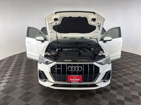 Used 2021 Audi Q3 2.0T Premium w/ Convenience Package AWD/4WD image 11