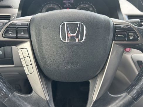 Used 2016 Honda Odyssey SE image 19
