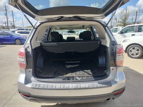 Used 2014 Subaru Forester 2.5i Premium image 8