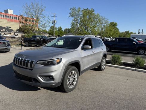 Used 2021 Jeep Cherokee Latitude Lux w/ Comfort/Convenience Group AWD/4WD image 7