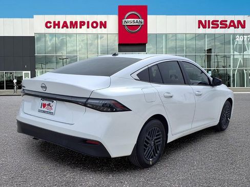 New 2026 Nissan Sentra SV w/ Floor Mat Package image 7