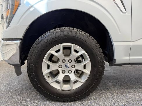 Used 2023 Ford F150 XLT AWD/4WD image 16