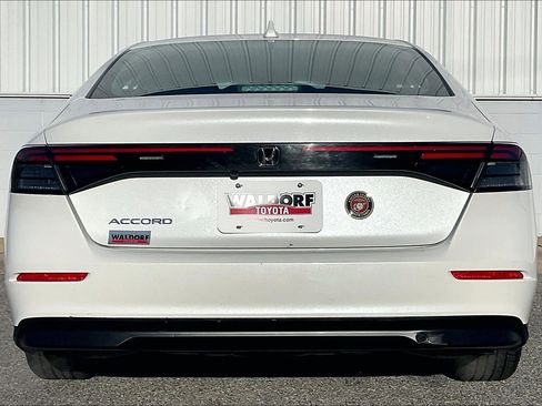 Used 2024 Honda Accord LX image 5