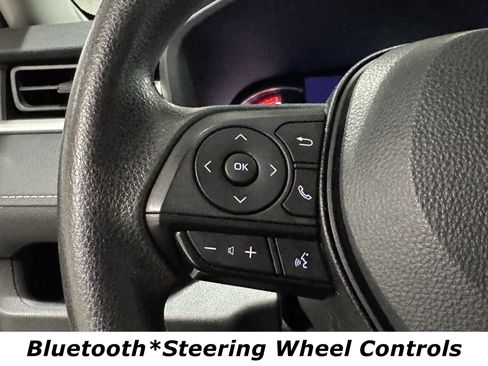 Used 2024 Toyota RAV4 LE image 7