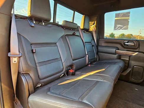 Used 2020 GMC Sierra 2500 Denali w/ Denali Ultimate Package AWD/4WD image 19