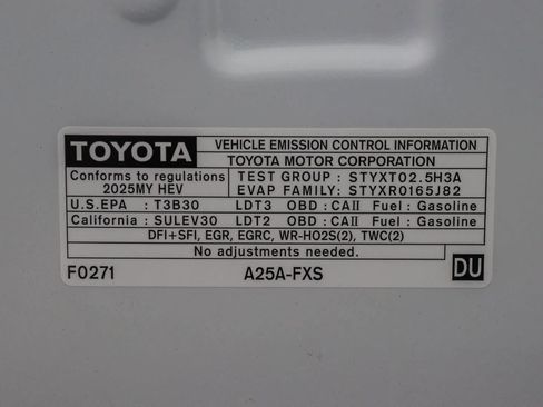 Certified 2025 Toyota Grand Highlander AWD Hybrid image 30