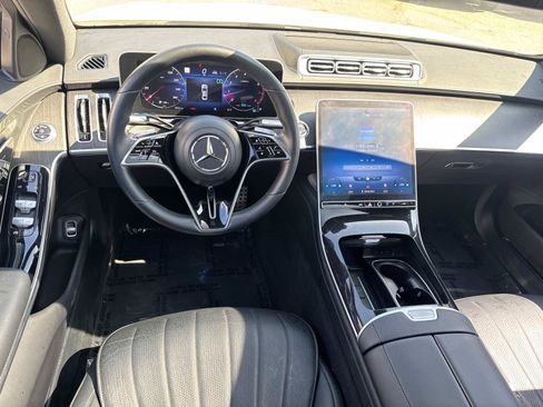 Used 2022 Mercedes-Benz S 500 4MATIC image 8