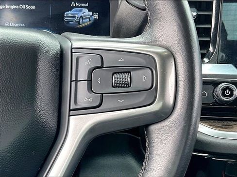 Used 2022 Chevrolet Silverado 1500 LT image 24