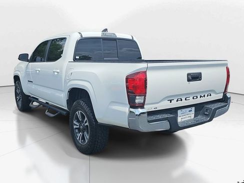 Used 2023 Toyota Tacoma SR5 RWD image 7