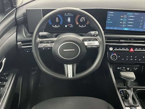 Used 2025 Hyundai Tucson SEL FWD image 19