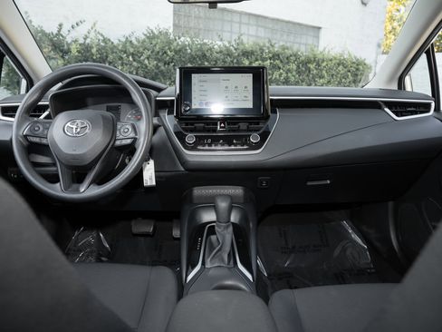 Used 2023 Toyota Corolla LE image 20