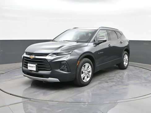 Used 2020 Chevrolet Blazer LT FWD image 1