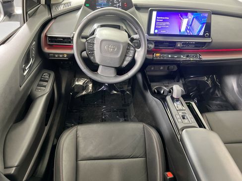 Used 2024 Toyota Prius Prime Premium image 22