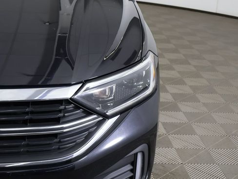 Used 2024 Volkswagen Jetta SEL image 19