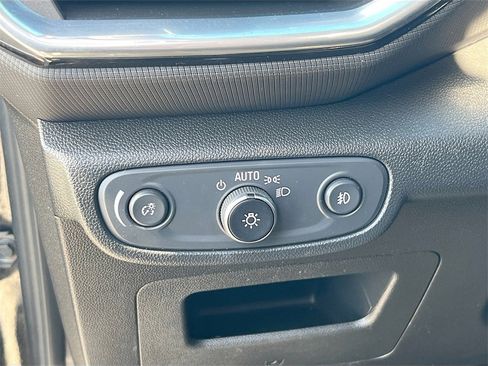 Used 2021 Chevrolet TrailBlazer LT w/ Convenience Package image 10