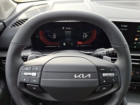 New 2026 Kia Sportage S image 14