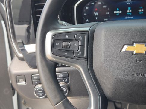 Used 2023 Chevrolet Silverado 1500 LT w/ Z71 Off-Road Package AWD/4WD image 19