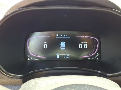 Used 2024 Kia Soul LX w/ Option Group 015 FWD image 27