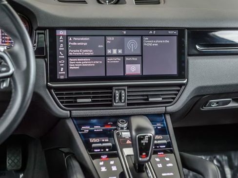 Used 2019 Porsche Cayenne image 30