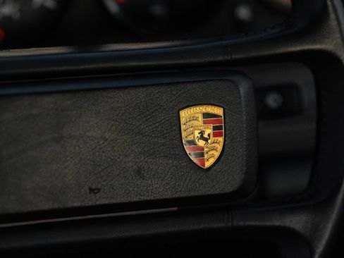 Used 1989 Porsche 911 Turbo image 22