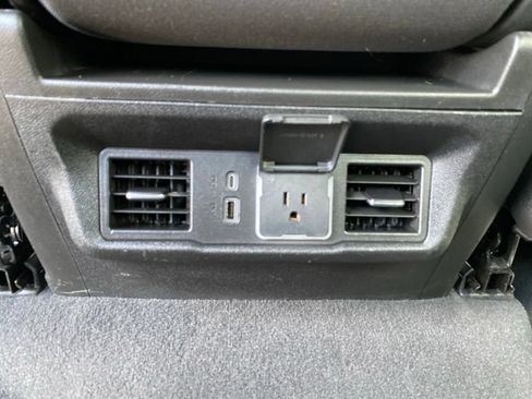 Used 2024 Chevrolet Silverado 1500 RST AWD/4WD image 27
