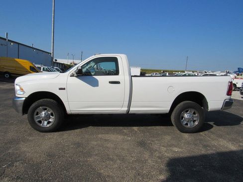 Used 2018 RAM 2500 Tradesman w/ Chrome Appearance Group AWD/4WD image 6