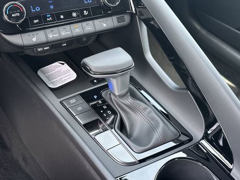 New 2026 Hyundai Elantra SEL Sport Premium FWD image 31