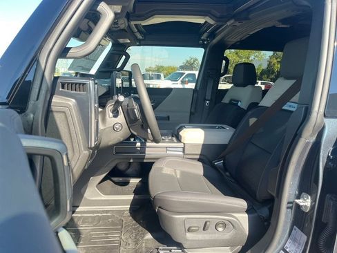 New 2026 GMC Hummer EV SUV w/ LPO, Sport Package image 9