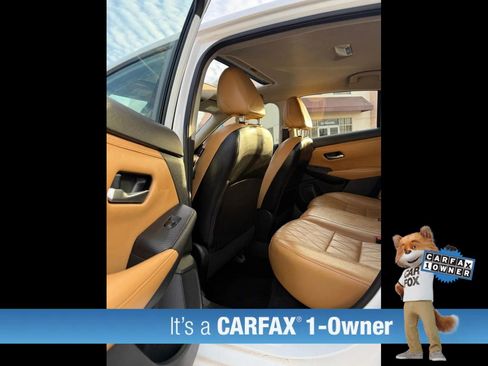 Used 2021 Nissan Sentra SV w/ SV Premium Package FWD image 11