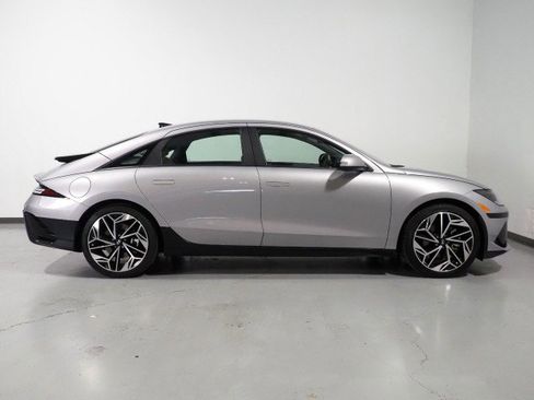Used 2024 Hyundai Ioniq 6 SEL RWD image 4