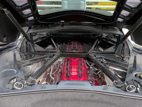 Used 2023 Chevrolet Corvette Stingray Premium Cpe w/ Z51 Performance Package image 33