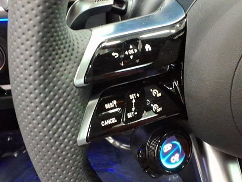 New 2026 Mercedes-Benz CLE 53 AMG 4MATIC Coupe image 9