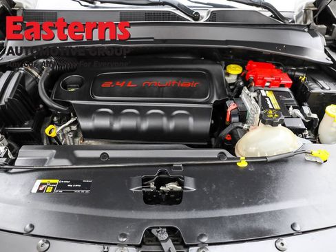 Used 2021 Jeep Compass Limited image 7