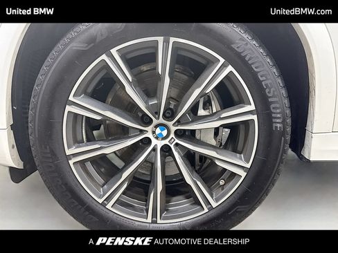 Used 2026 BMW X6 xDrive40i AWD/4WD image 2
