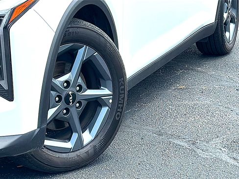 Used 2025 Kia K4 FWD image 3