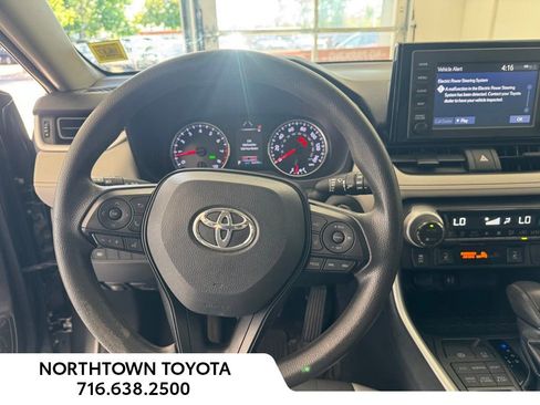 Used 2019 Toyota RAV4 XLE w/ Convenience Package AWD/4WD image 7