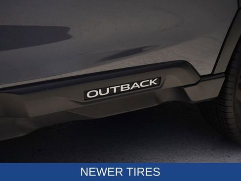 Certified 2023 Subaru Outback Limited AWD/4WD image 8