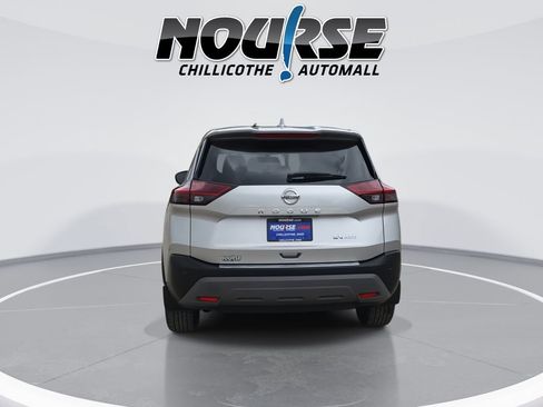 Used 2021 Nissan Rogue SV AWD/4WD image 7